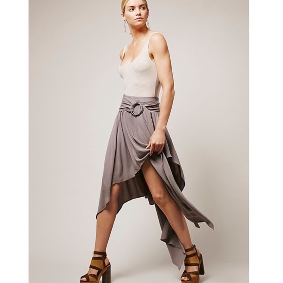 Free People Madison Asymmetrical Grey Ring Skirt NWT Women’s 6 - Picture 12 of 12